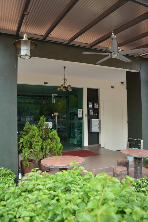 Putra One Avenue Hotel Seri Kembangan Extérieur photo